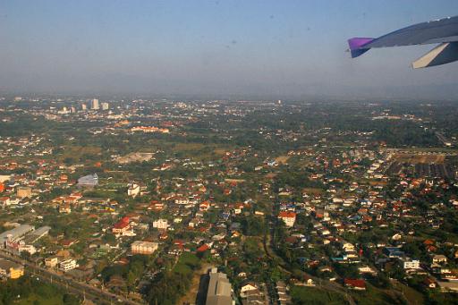 1021 Chiangmai-Bangkok-afscheid Bas en Yee.jpg